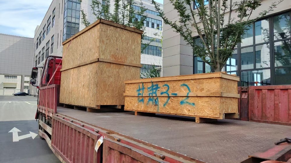 龍應LY-480透明膜三維包裝機