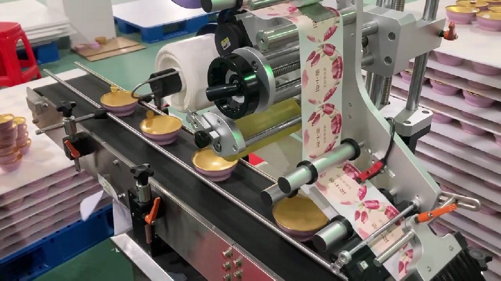 小金碗燕窩粥生產線